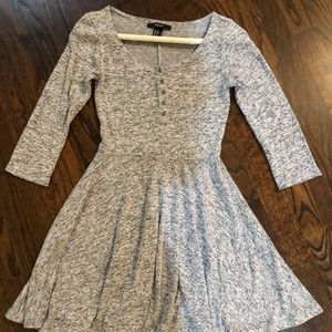 FOREVER 21 Dress-Gray &White Cute, Stretchy, Swing